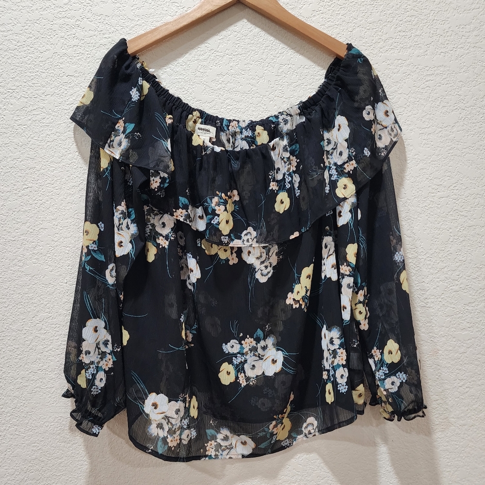 New A.n.a Top